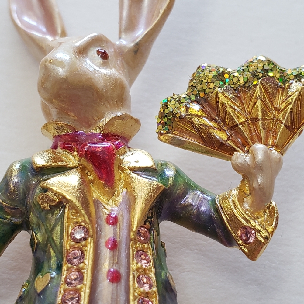 Kirks Folly White Rabbit Alice in Wonderland Enamel & Rhinestone Brooch - Picture 6 of 10